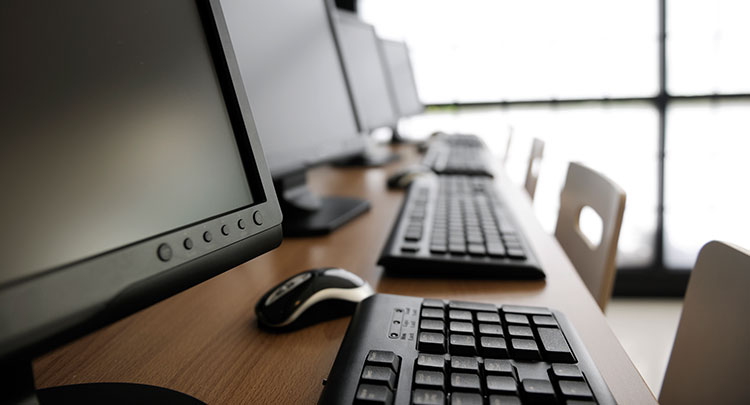 As part of our convention and conference services, Rent-A-Bit offers in conjunction with most venues rental laptops and wireless access points for causal web browsing and email services for event attendees. These "internet cafes" as they have become commonly called are always well patronized and a great addition to any event. All units are theft protected, monitored and refreshed each evening to ensure 100% up-time.